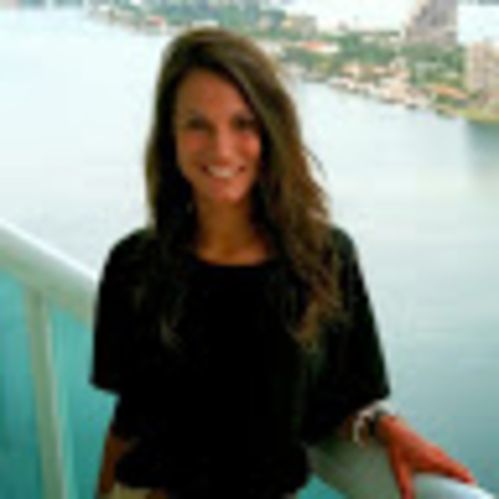 Meet your Posher, Nicole